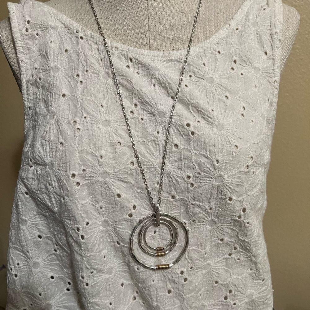 White crop tank blouse crochet